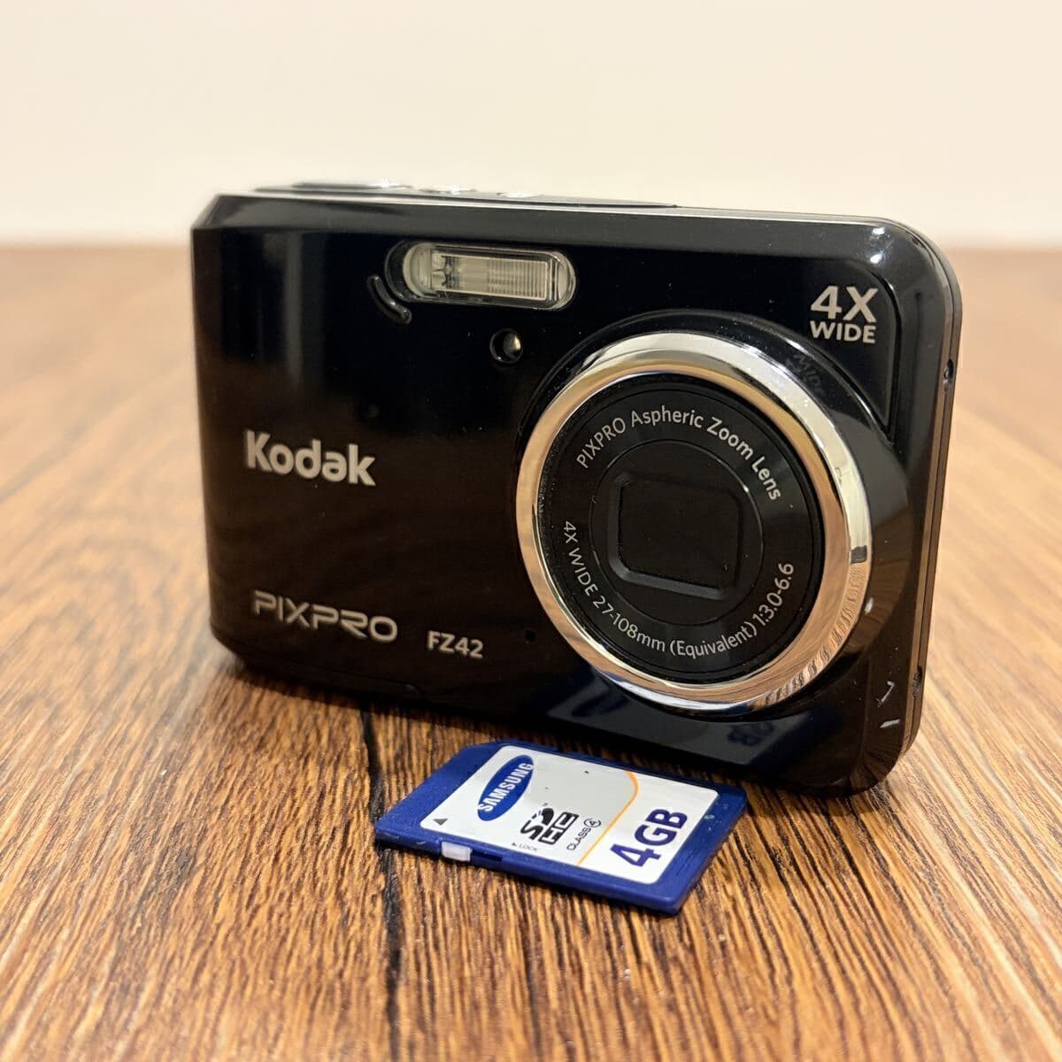 Kodak PIXPRO FZ42 コダック デジタルカメラ デジカメ コンパクトカメラ ブラック 黒 単三電池式 4GB SDカード付き 動作品 — 1/9