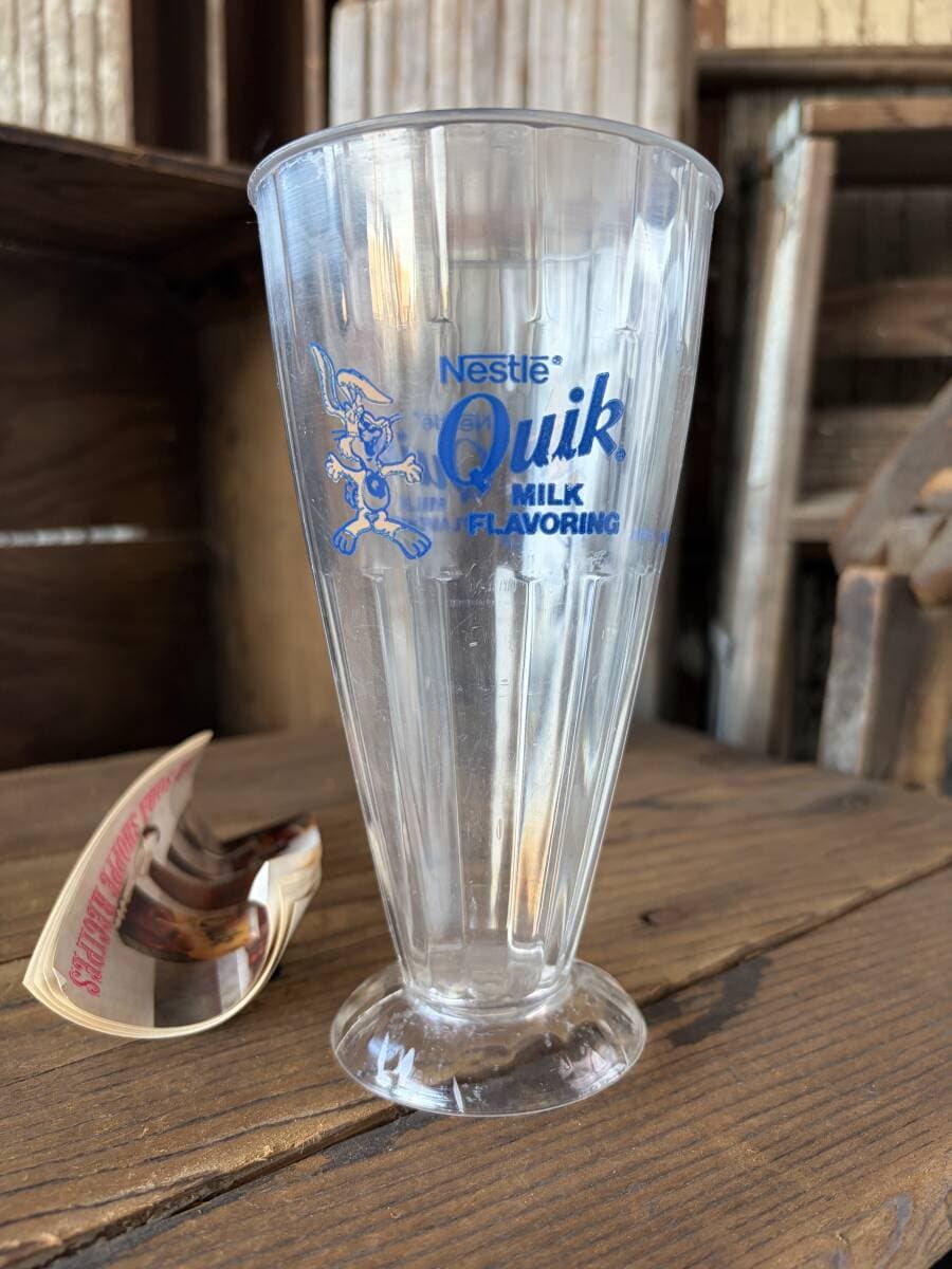 Nestle Quik Bunny Soda Shoppe Glass ヴィンテージ ネスレ ネスクイック クイックバニー プラスチック製 カップ — 1/9