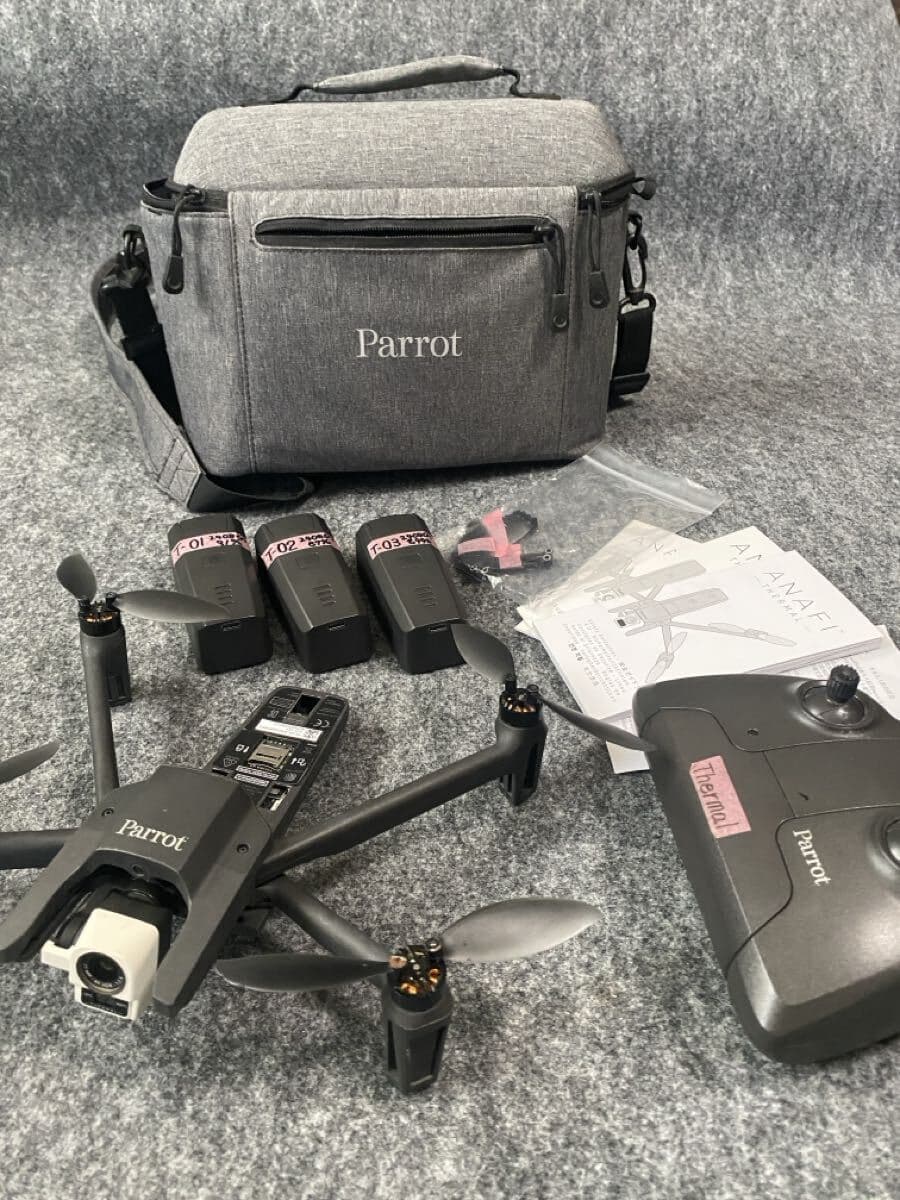 Parrot ANAFI Thermal(パロット アナフィー サーマル)バッテリー×3 ☆動作確認済ですが訳あり扱いで — 1/8